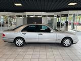 Mercedes-Benz E 240 Avantgarde Automatik · BOSE · TÜV 06/2027 - gebrauchte Mercedes-Benz E 240 aus dem Jahr 1998