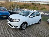 Dacia Sandero 1.5 dCi 8V 75CV Lauréate-2013 - Dacia Sandero Laureate mit Diesel-Antrieb