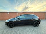 Opel Astra J Lim. 5-trg. Design Edition