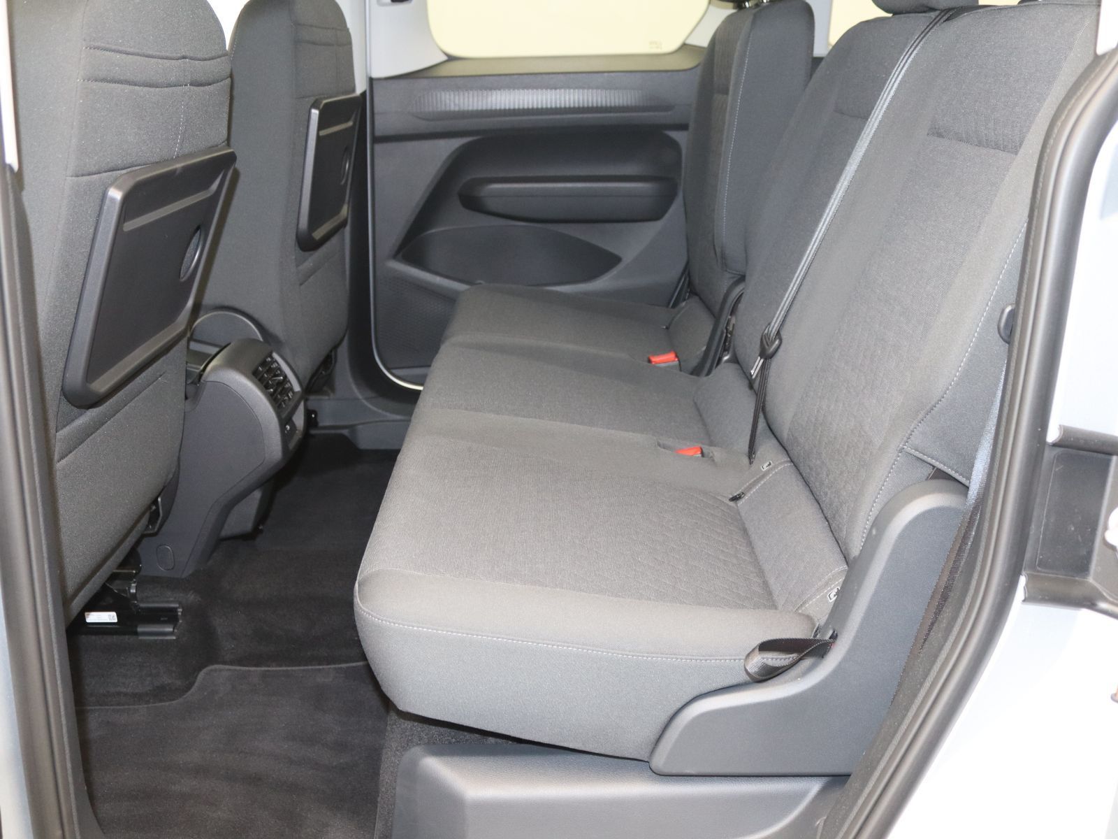Volkswagen Caddy - Bild 15