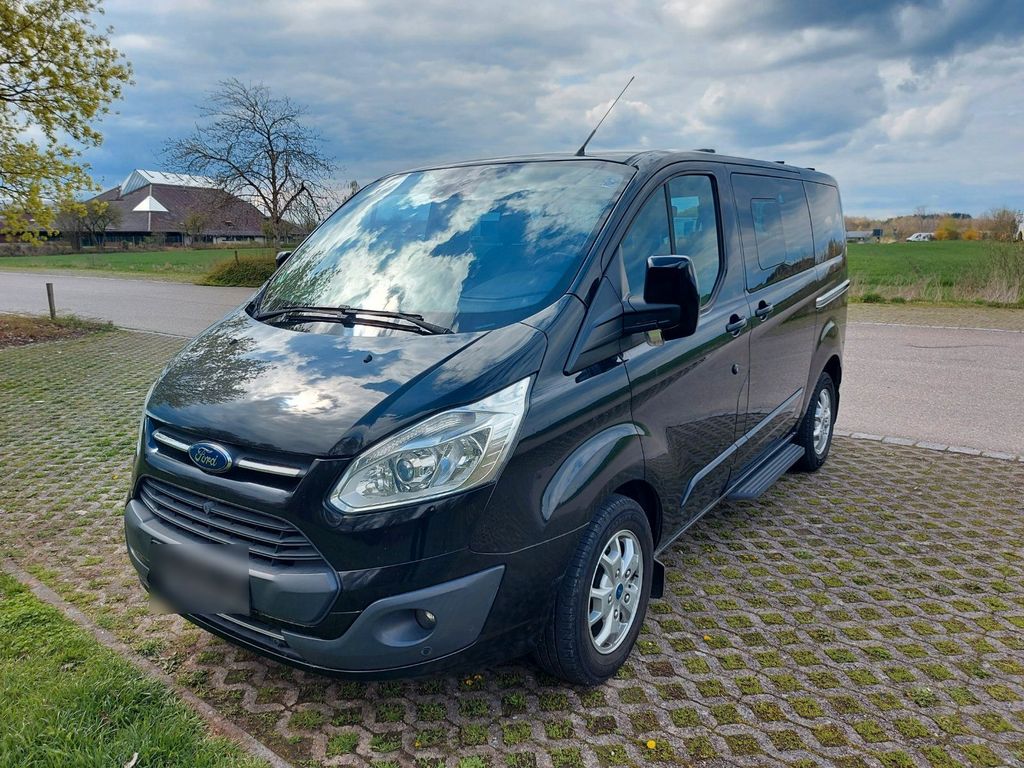 Image of Ford Tourneo Custom