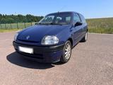 Renault Reno Clio 1,2 Mit Neuem TÜV - Renault Clio aus 1999: 1.2