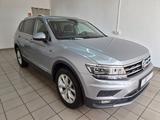 Volkswagen Tiguan Allspace 2.0 TDI Highline 4M LED Panorama - silberne Volkswagen Tiguan Allspace