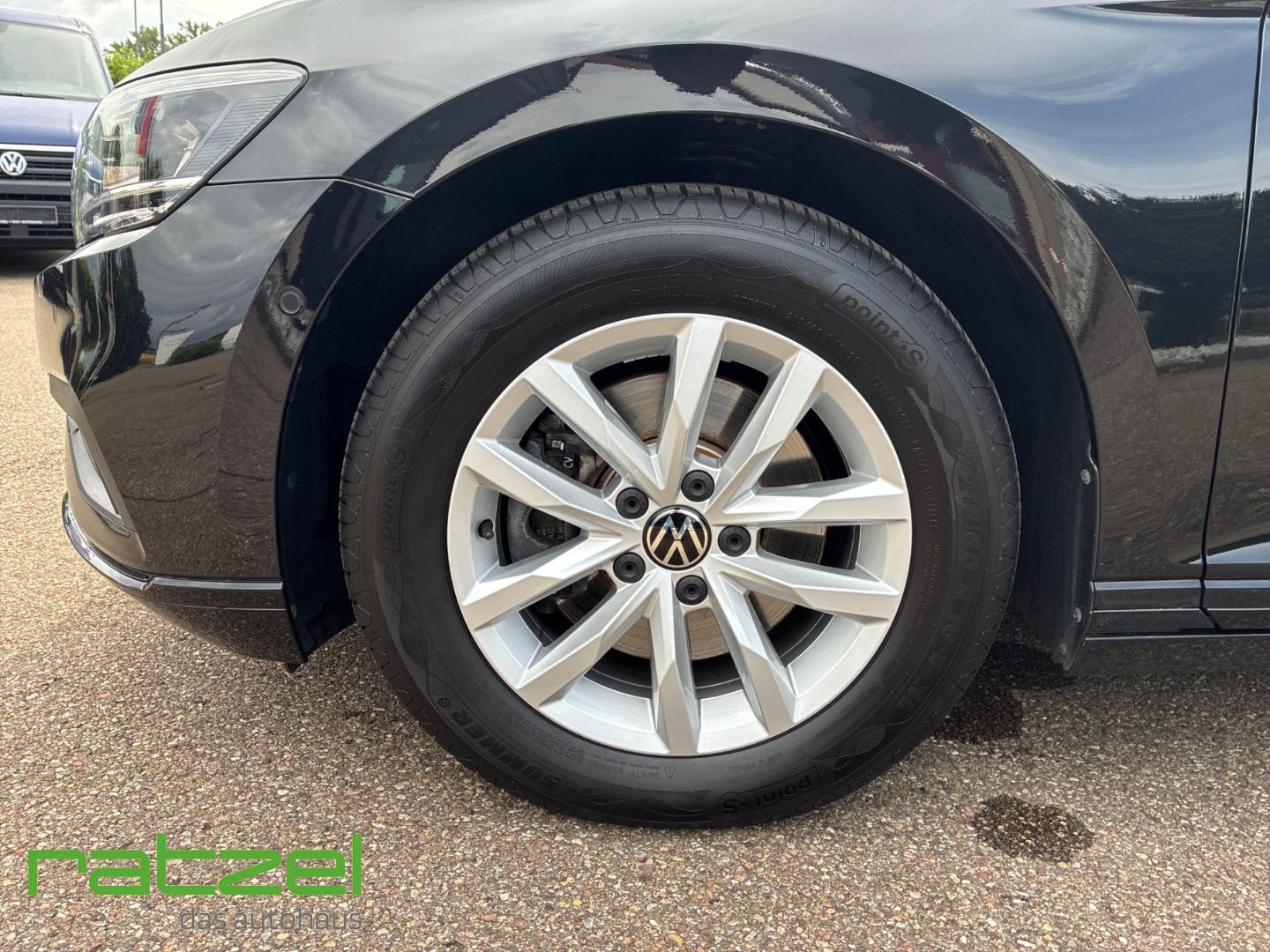 Fahrzeugabbildung Volkswagen Passat Variant 2.0 TDI DSG Business AHK-klappbar