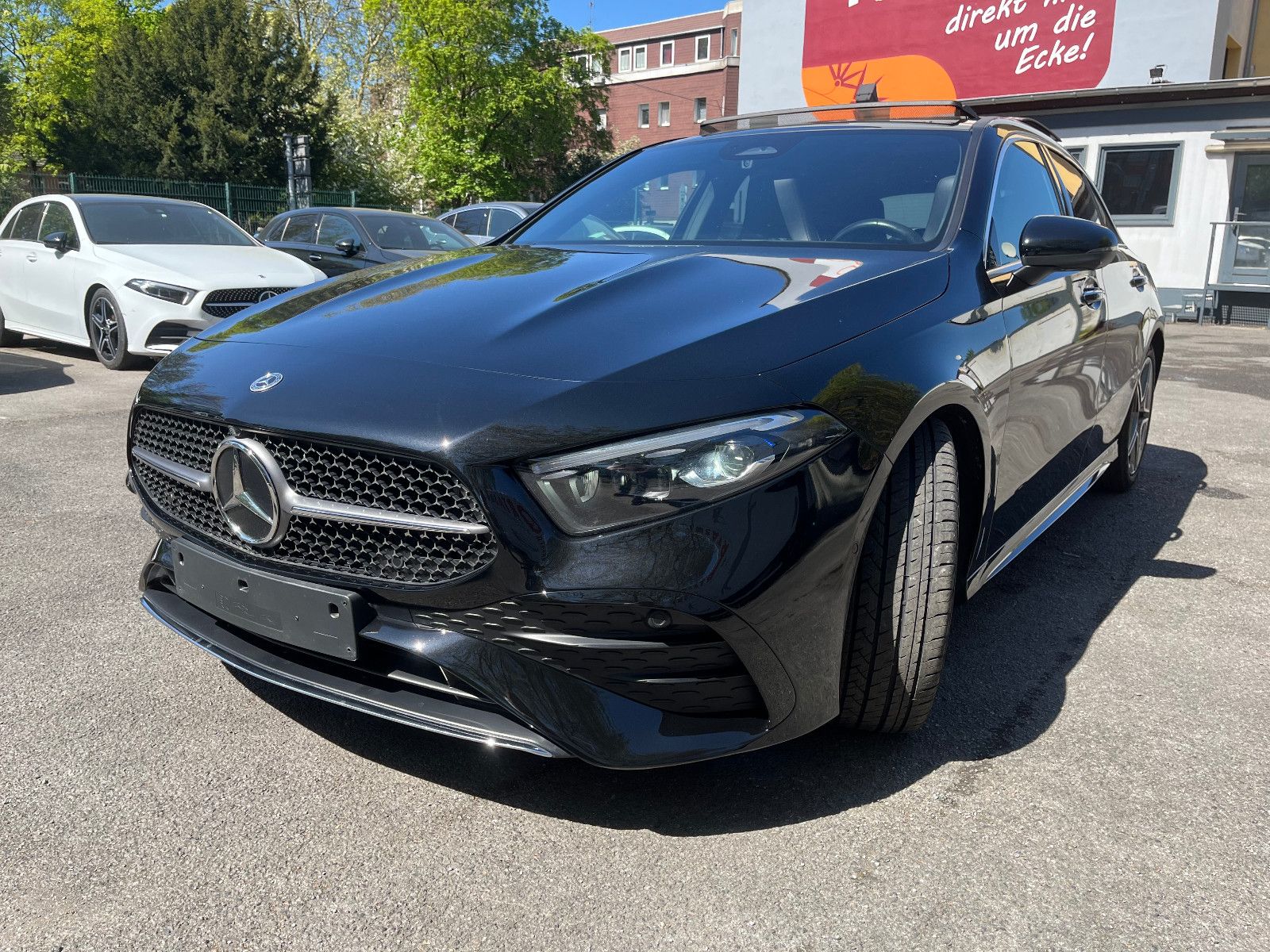 MERCEDES-BENZ A 200 AMG LEDER*MEMORY*HEAD-UP*LED*ACC*360°*PANO
