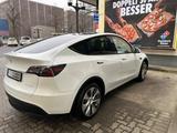 Tesla Model Y Long Range AWD | Weiß/Weß | 37.000 - Tesla Model Y Gebrauchtwagen in Berlin