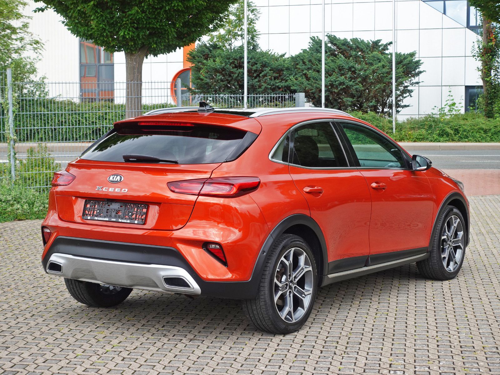Fahrzeugabbildung Kia XCeed 1.6 T-GDI DCT Platinum Edition JBL Pano...