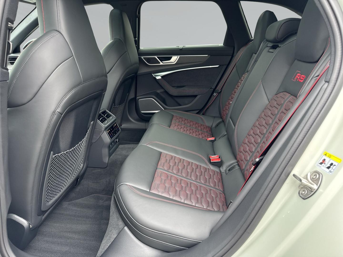 Audi RS6 Avant performance 360°+B&O Adv+Keramik+Sthz