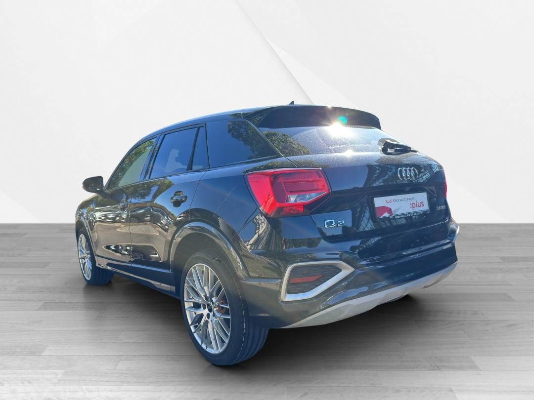 Fahrzeugabbildung Audi Q2 Advanced 35 TFSI stronic Parken AHK Navi