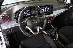Fahrzeugabbildung Seat Arona FR-Line TSI,Wie Neu ,Nur 14971 KM