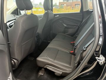 Ford Kuga - 11
