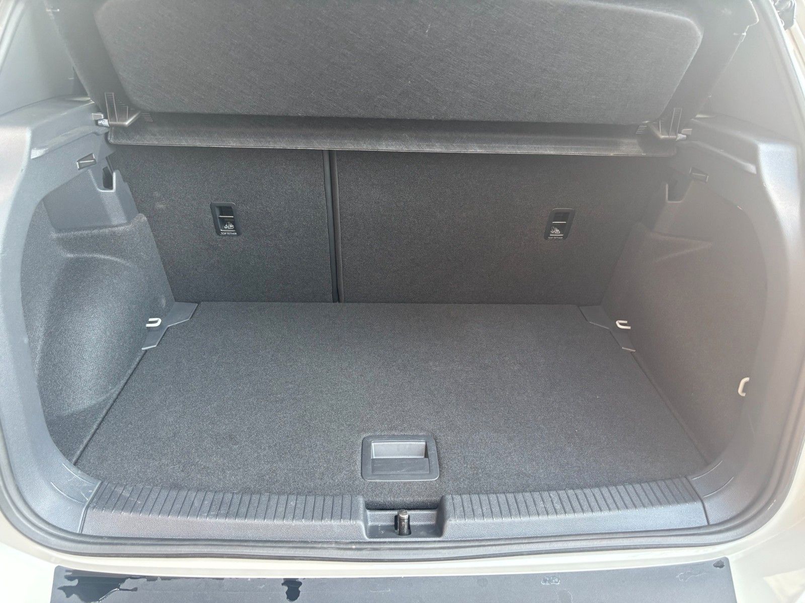 Fahrzeugabbildung Volkswagen T-Cross 1.0 TSI 85 kW Goal