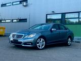 Mercedes-Benz E 350 CDI BlueEFFICIENCY AVANTGARDE AVANTGARDE - Mercedes-Benz E 350: Cdi Blueefficiency