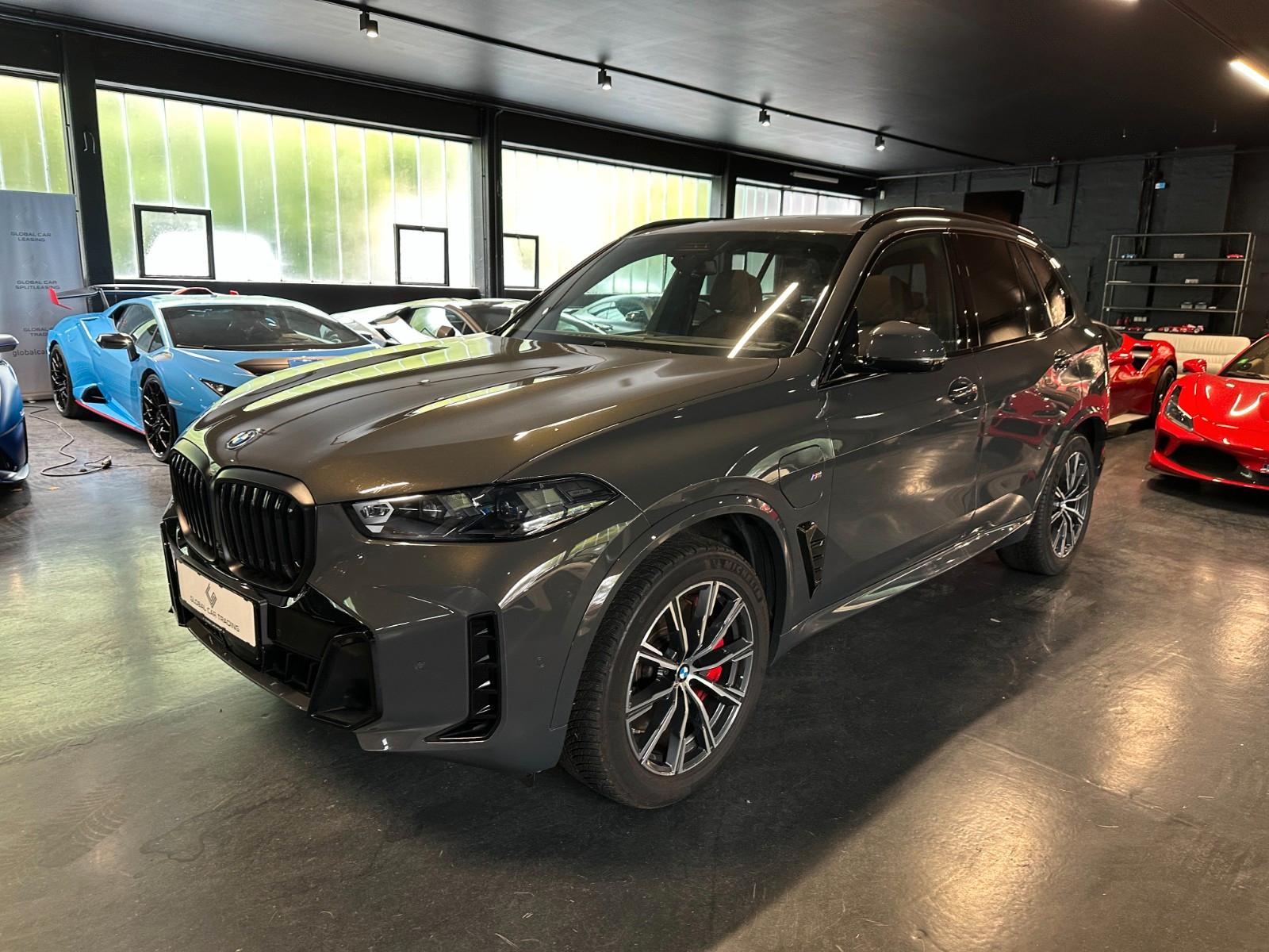 BMW X5 50 e xDrive M Sport*ACC*AHK*H/K*Pano*Iconic