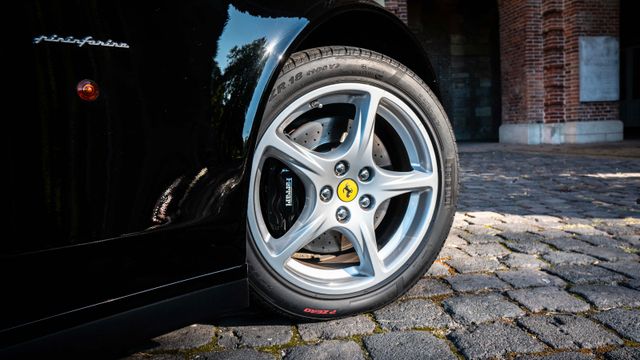 Fahrzeugabbildung Ferrari 612 Scaglietti/Nero mit nero im Bestzustand