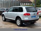 Volkswagen Touareg 3.0 V6TDI Klima Automatik Leder AHK Navi - Volkswagen Touareg aus 2006: V6 TDI