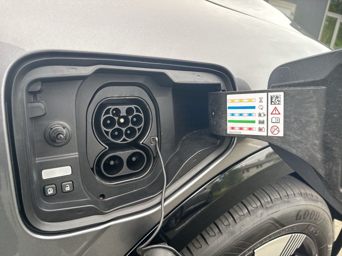 Renault Megane E-TECH - Bild 28