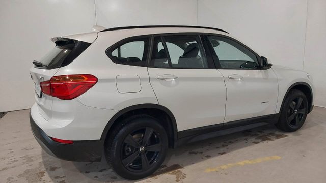 BMW X1 sDrive 18 i 8-fach Bereift,Advantage,scheckh.