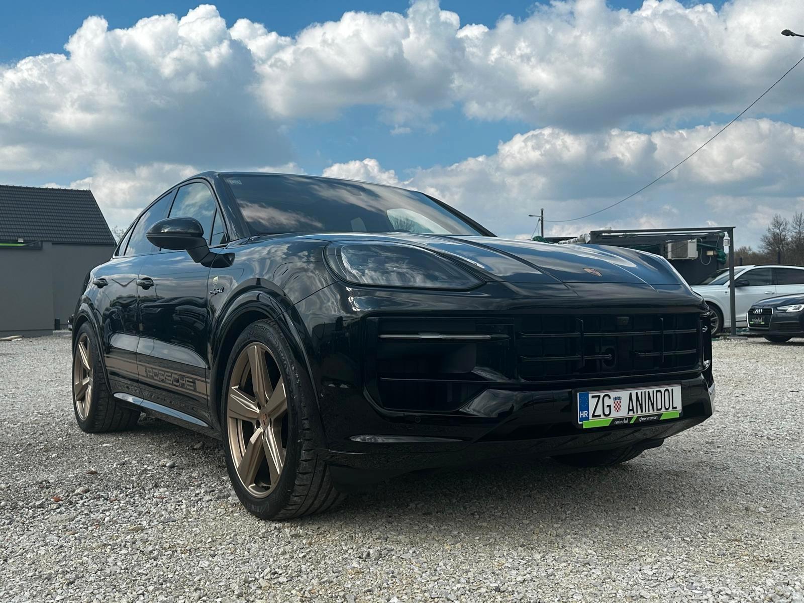 Porsche CAYENNE COUPE HYBRID Full //EU DELIVERY