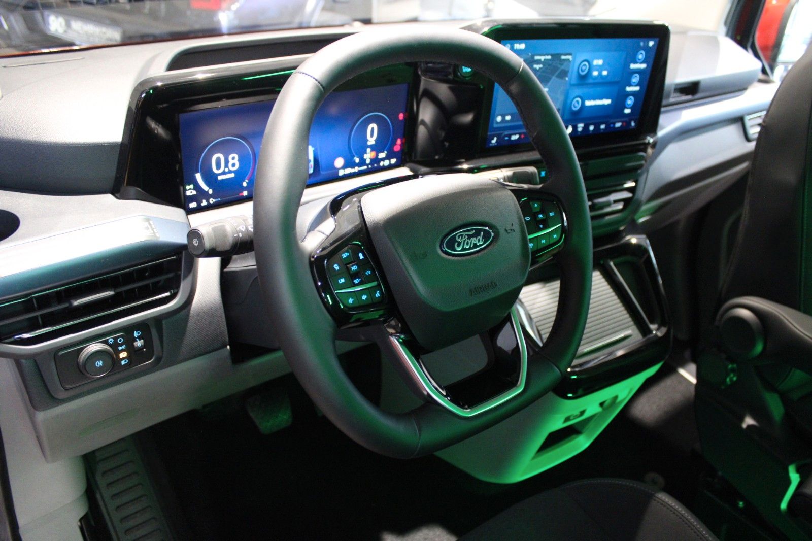 Fahrzeugabbildung Ford NUGGET L1 Active MARKISE + Aufstelldach SOFORT