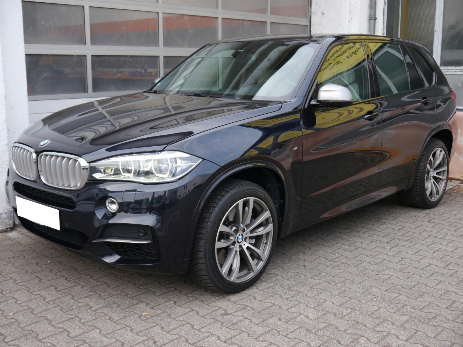 BMW X5 M50d F15 381 ch • BVA • H&K • Surround View • Head-Up Display