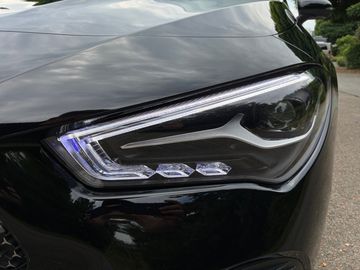 Mercedes CLA 200 - 4