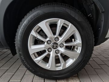 Toyota Yaris Cross - 12