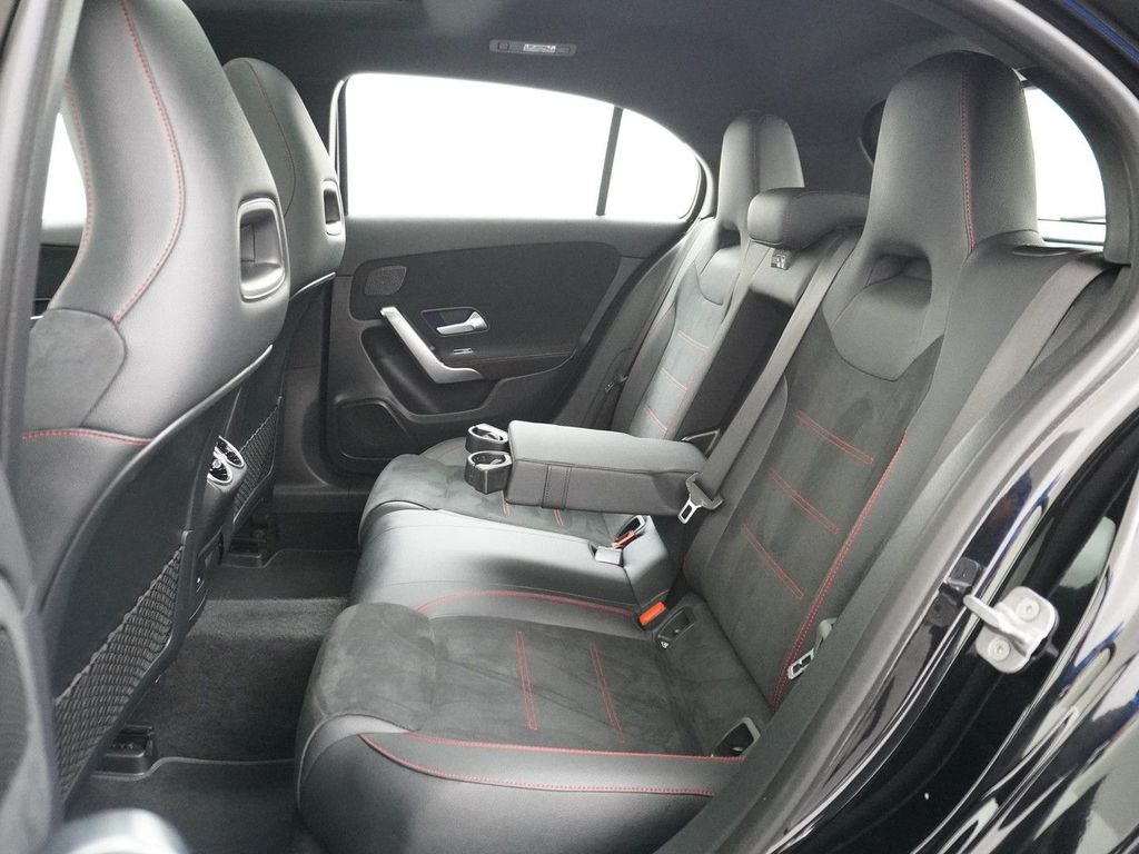 Mercedes-Benz A 250 e Star Edition AMG Line Plus panorama dach