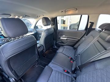 Mercedes GLB 200 - 8