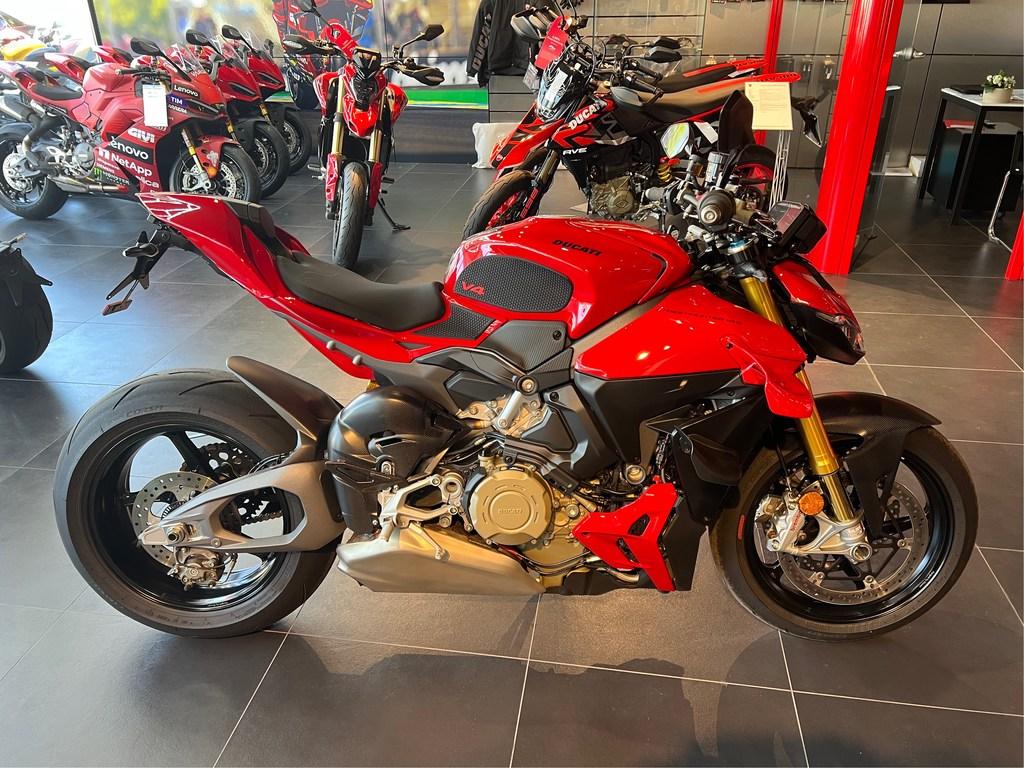 Ducati STREETFIGHTER V4S *+Carbon* 