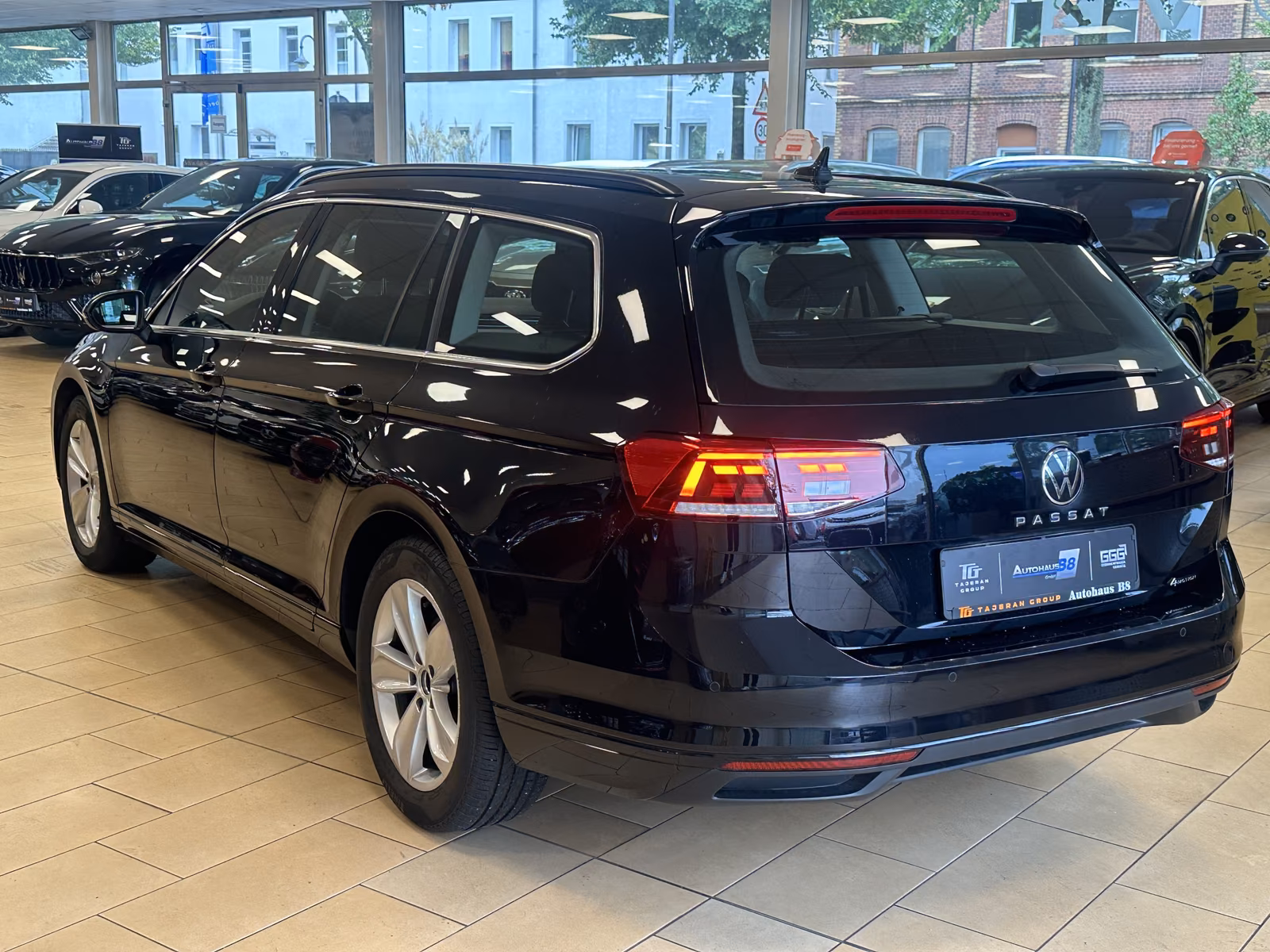 Volkswagen Passat 4Motion*2,0TDI*Pano*ACC*AHK*Massage*1Hand, миниатюра 6