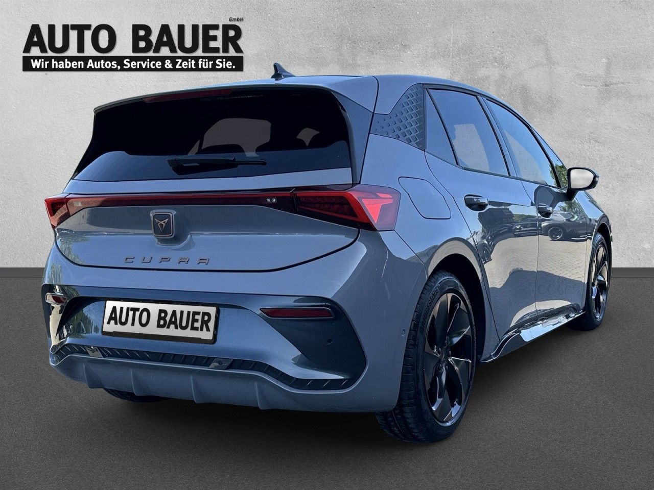 Fahrzeugabbildung CUPRA Born 170 kW Edition Dynamic - mit KI generiert/bearbeitet