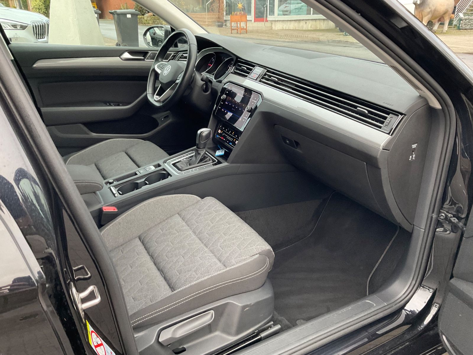 Fahrzeugabbildung Volkswagen Passat Variant 2.0 TDI DSG Busi,Kamera,LED,ACC