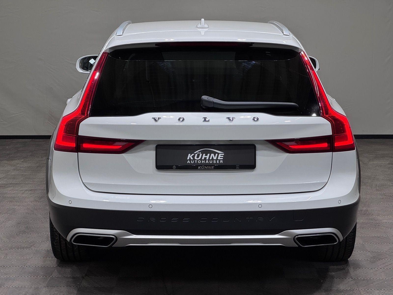Volvo V90 Cross Country Pro D5 AWD | AHK LED NAVI 360° foto 12