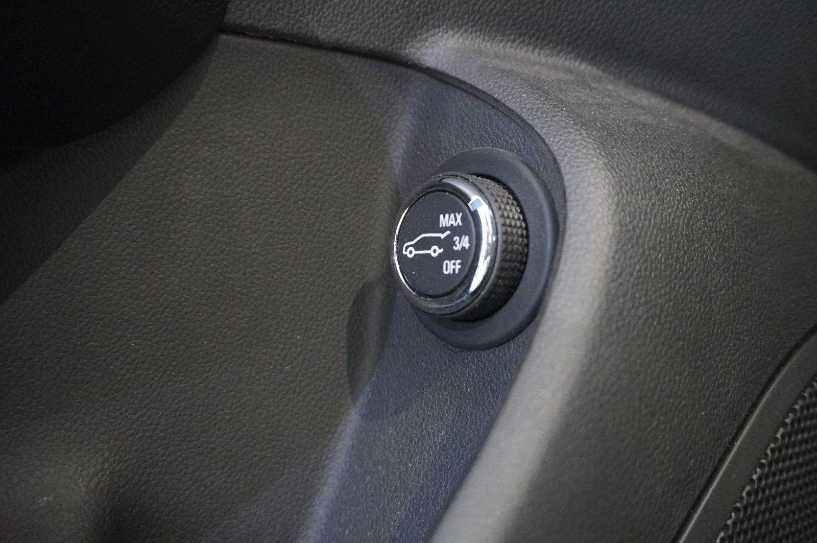 Fahrzeugabbildung Opel Insignia B ST 2.0D ELEGANVE NAVI/LED/KAMERA/OPC