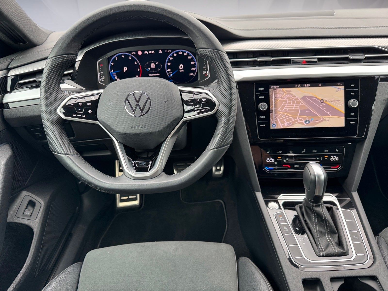 Fahrzeugabbildung Volkswagen Arteon Shooting Brake R-Line 2.0 TSI
