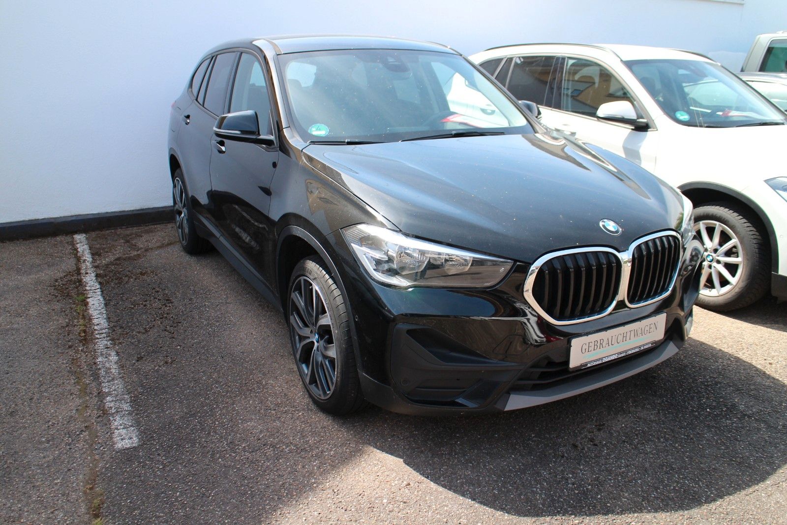 BMW X1 sDrive18d Autom/Navip/Klimaaut/PDC/Multi/19" foto 2