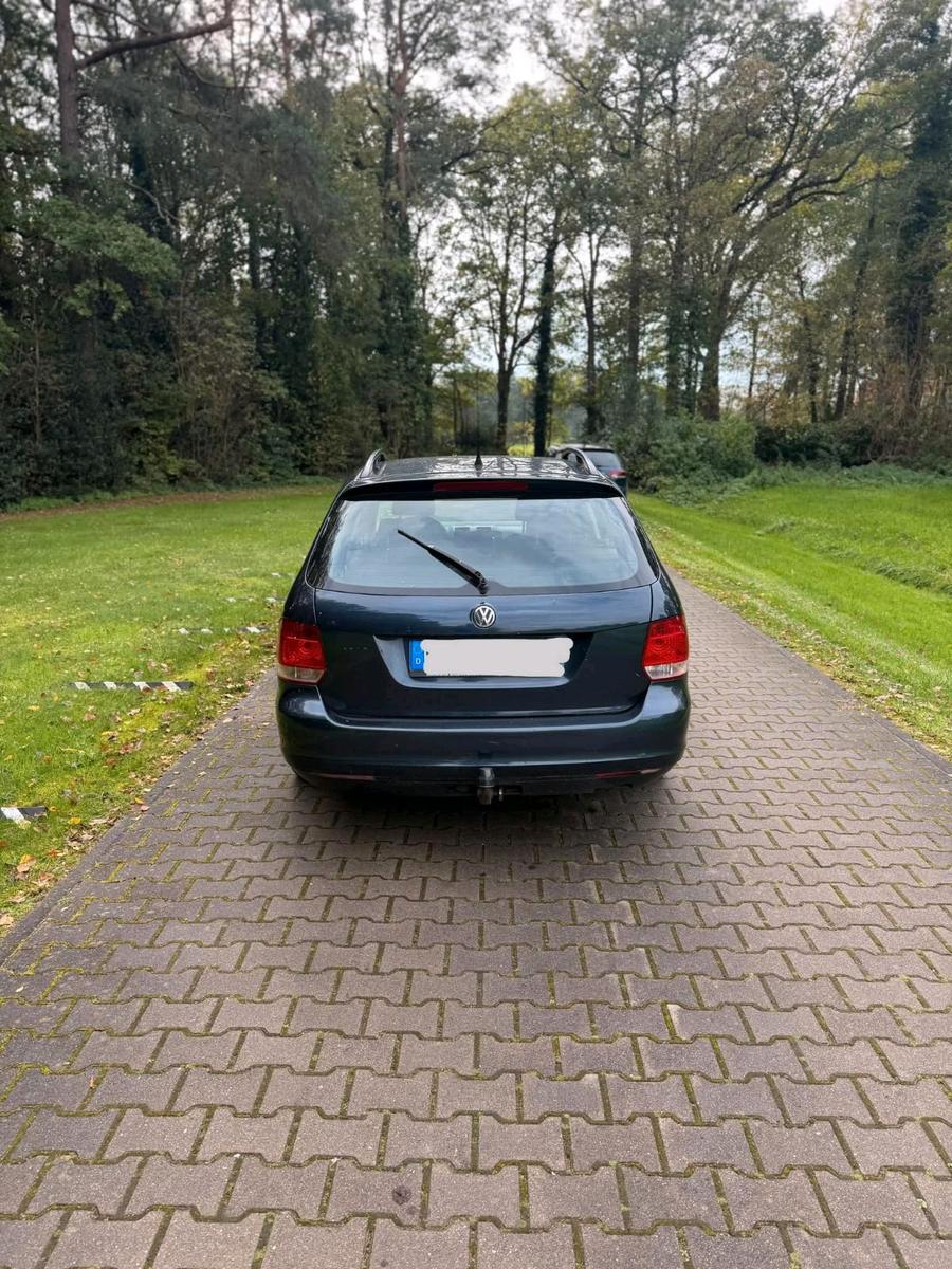 Volkswagen Golf 2008 — engine 105 HP (77kW)