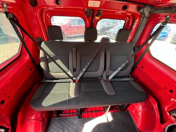 Opel Vivaro - 9