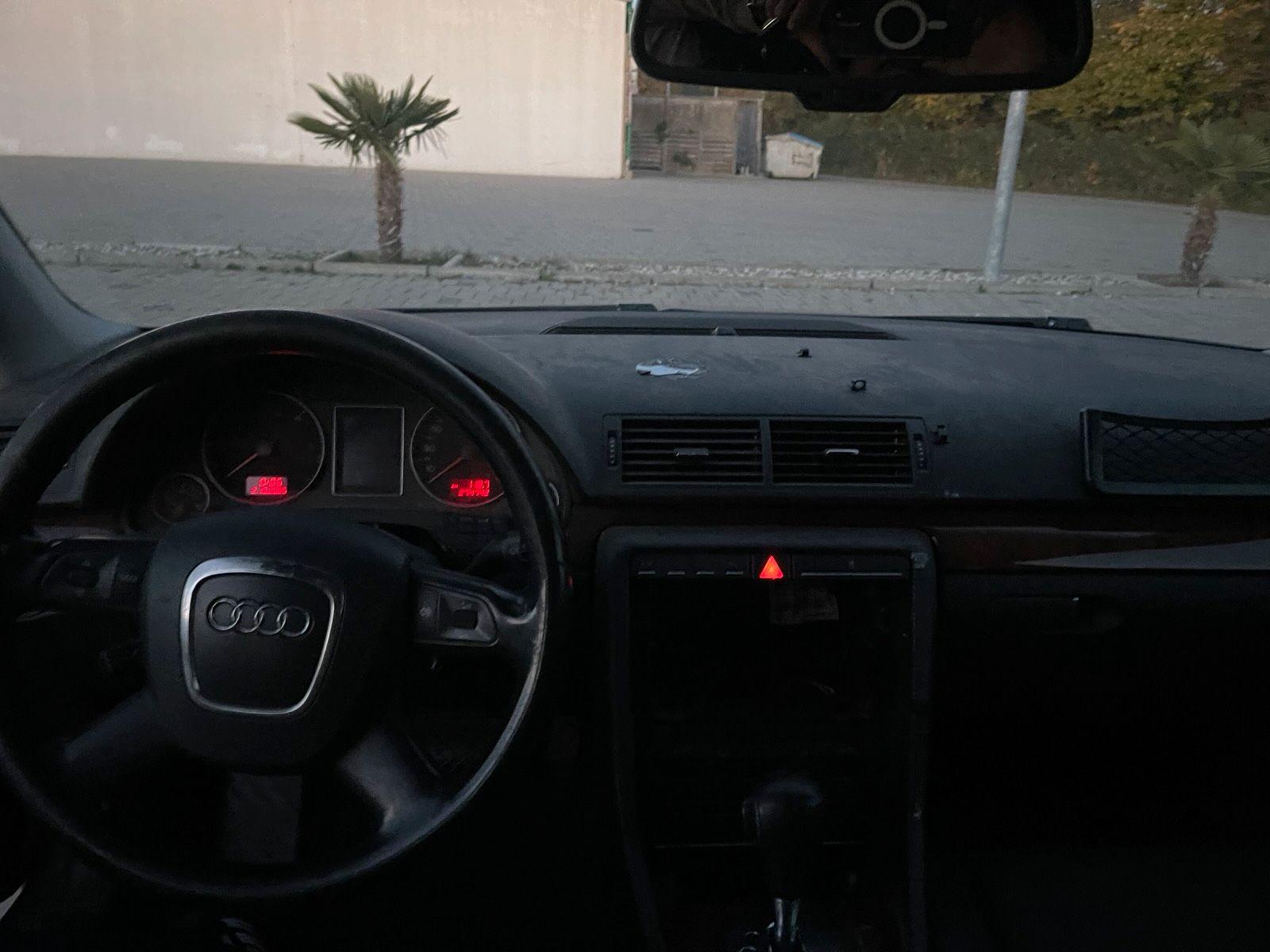 Audi A4 2006 — photo 13