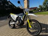 Husqvarna 701 Enduro Akrapovic, Top Ausstattung, wie Neu - Offers matching your search criteria