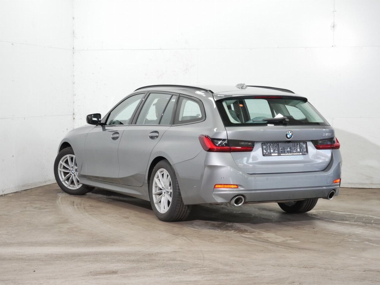 BMW 320 - Bild 10