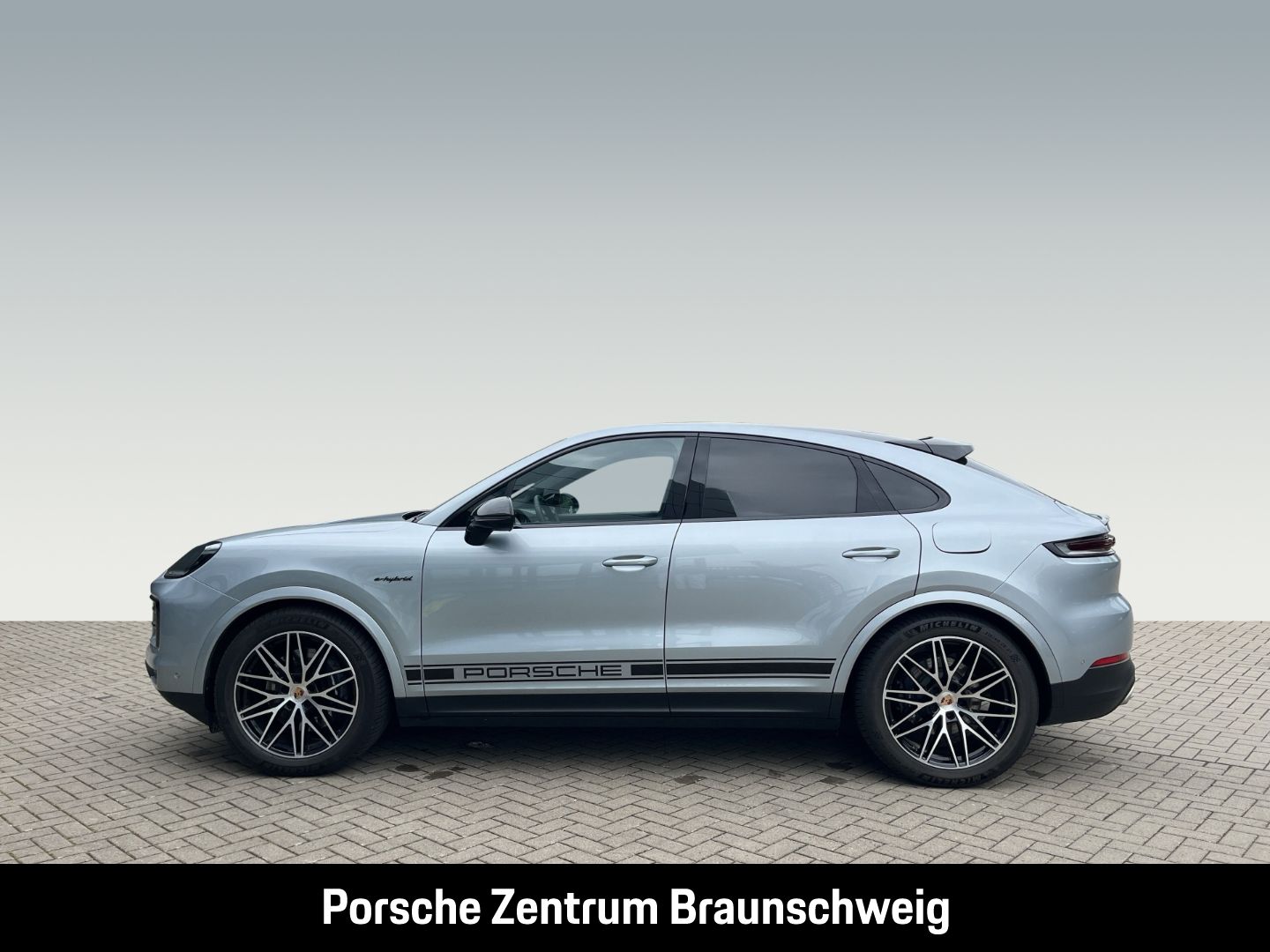 Porsche Cayenne E-Hybrid Coupe BOSE Panoramadach 1.Hand imagem 2