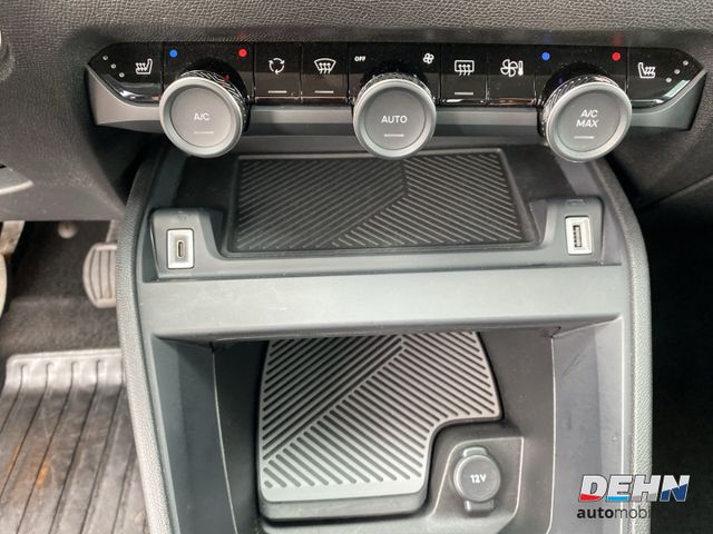 Citroën C4 PT130 Shine Kamera LED SHZ PDC