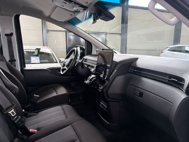 Hyundai Staria – Bild 10