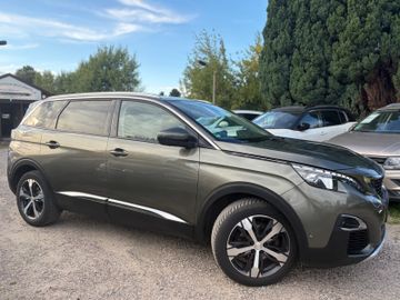 Peugeot 5008 - 1