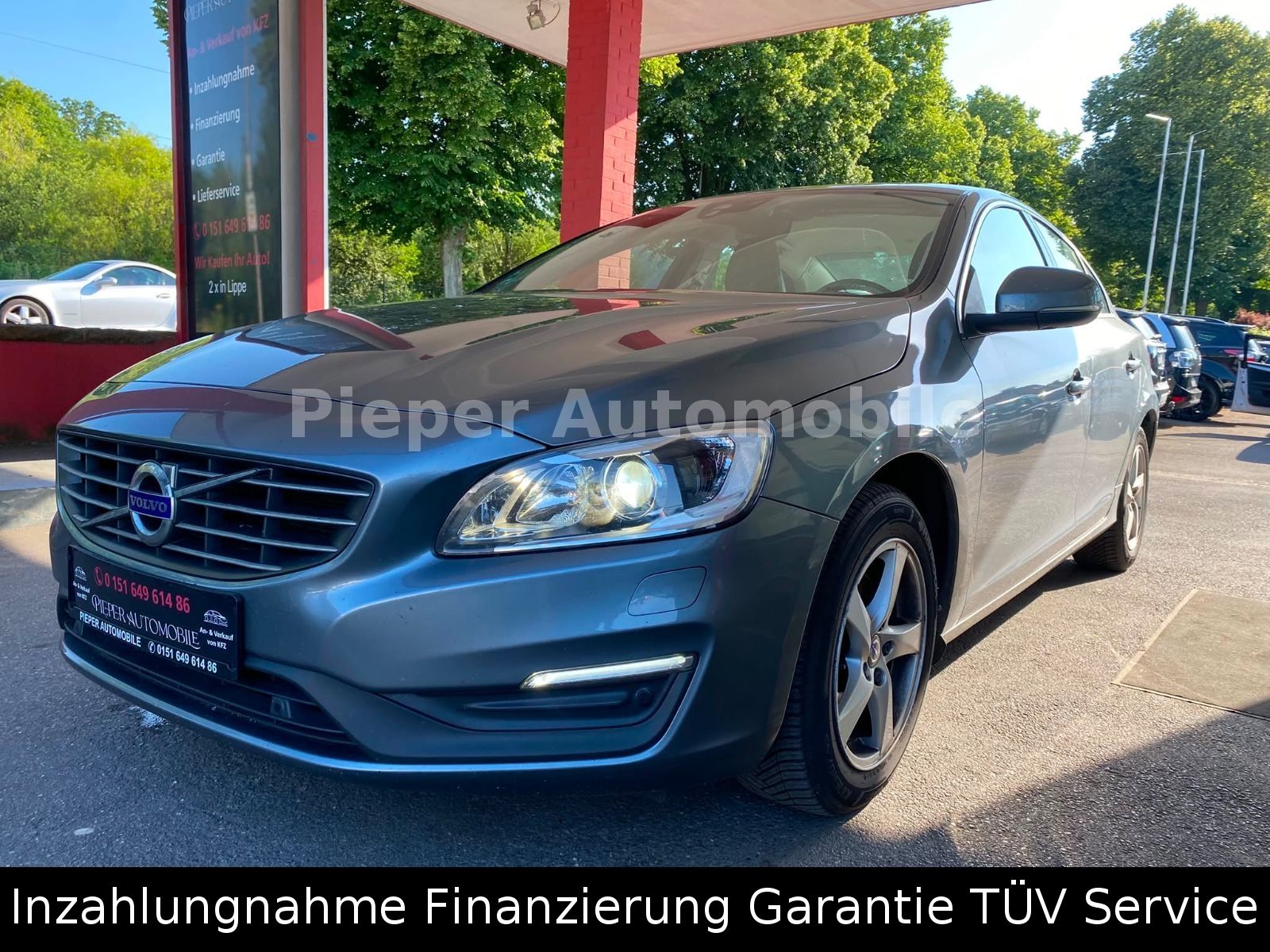 Volvo S60 - 1