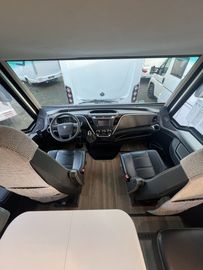 Niesmann + Bischoff Flair 880 LE HubstützenHubbettMarkiseSolarNA