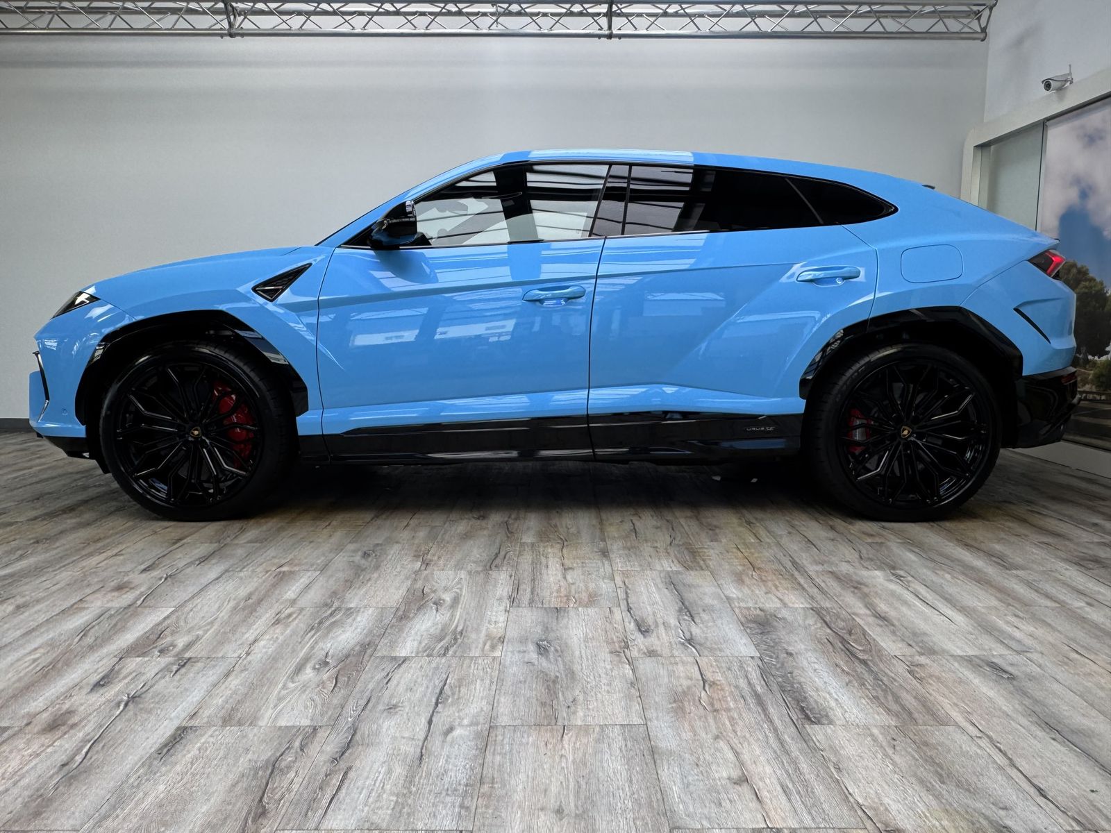 Lamborghini Urus SE B&O 3D Style Package 23" Pano Sportivo  imagem 3