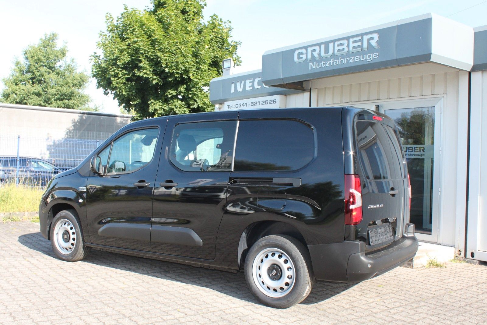 Fahrzeugabbildung Fiat Doblò Multicab XL 1.5 Diesel 75 kW